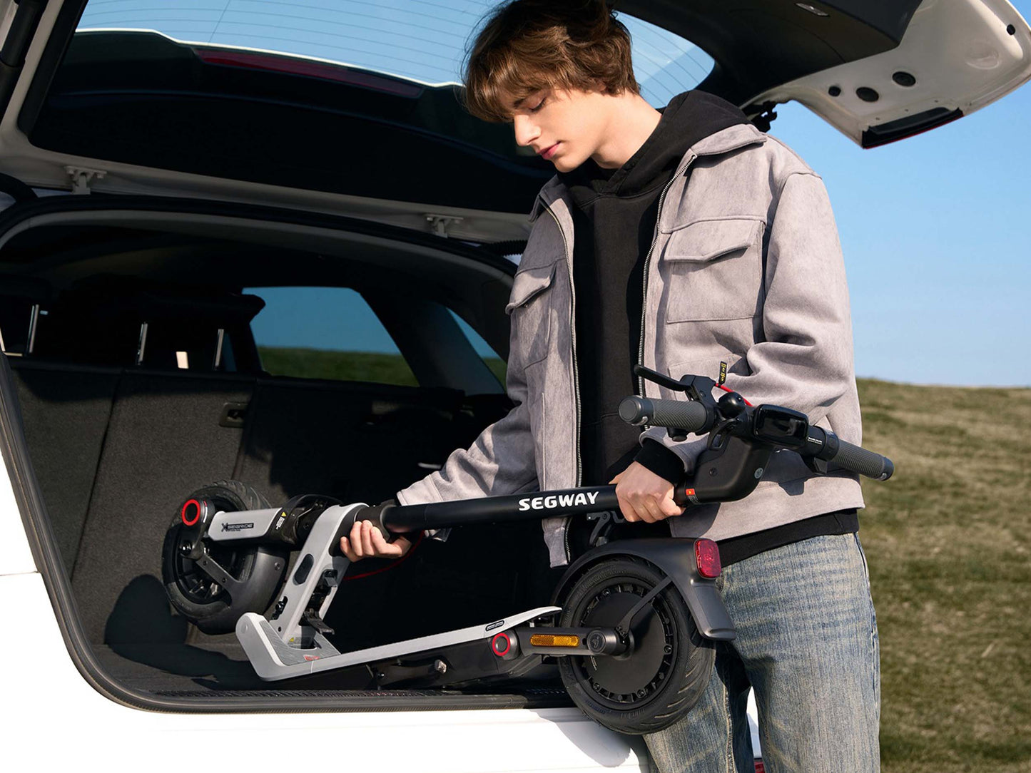 segway ninebot e3 pro electric scooter lifestyle car trunk