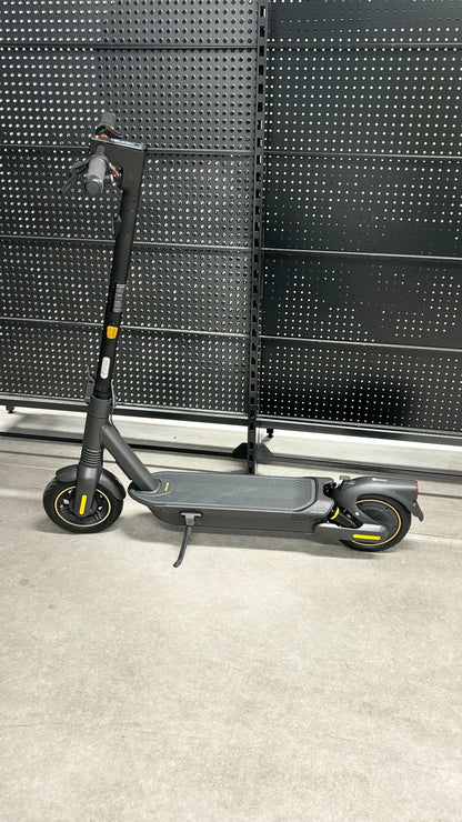 Ex-Demo Segway MAX G2 Electric Scooter