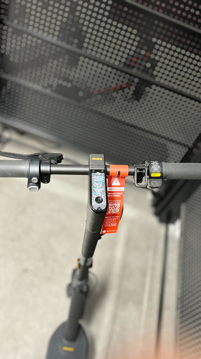 Ex-Demo Segway MAX G2 Electric Scooter