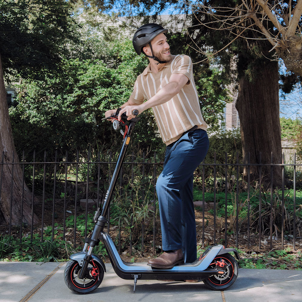 NIU KQi 300X Electric Scooter Lifestyle Static Trees