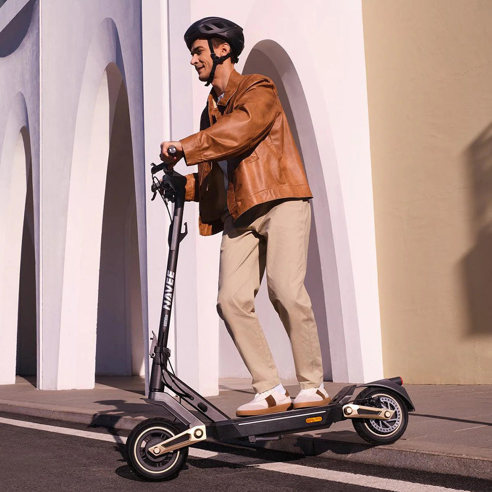 Navee ST3 Pro Electric Scooter Lifestyle Riding Step