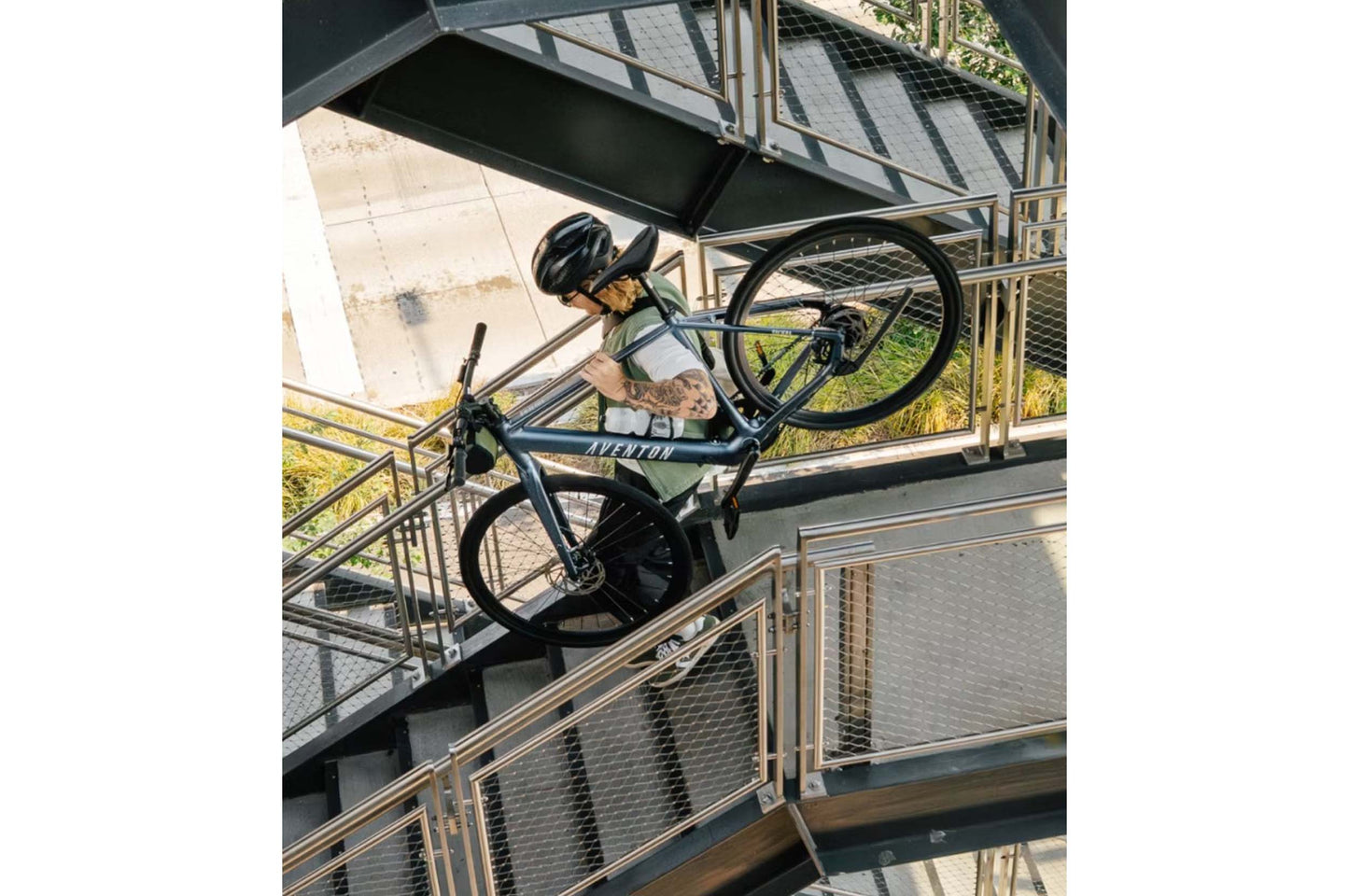 aventon soltera 3 adv lifestyle stairs