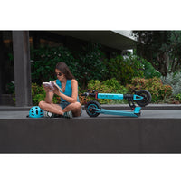 inokim light 3 lifestyle blue