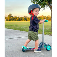 razor rollie dlx teal lifestyle static standing